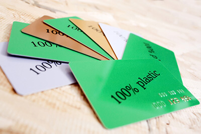 Пластикові картки в Києві